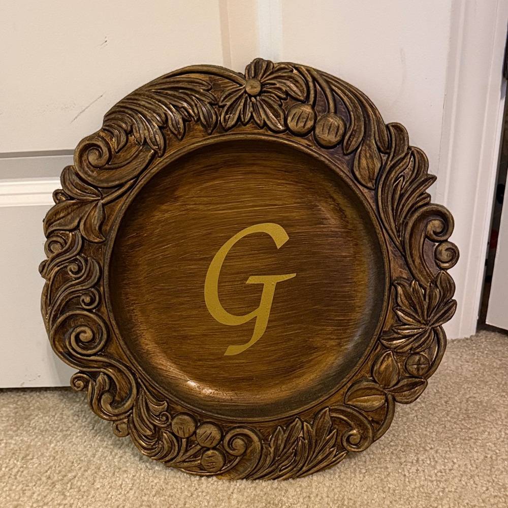 G Gold Brush Charger Plate